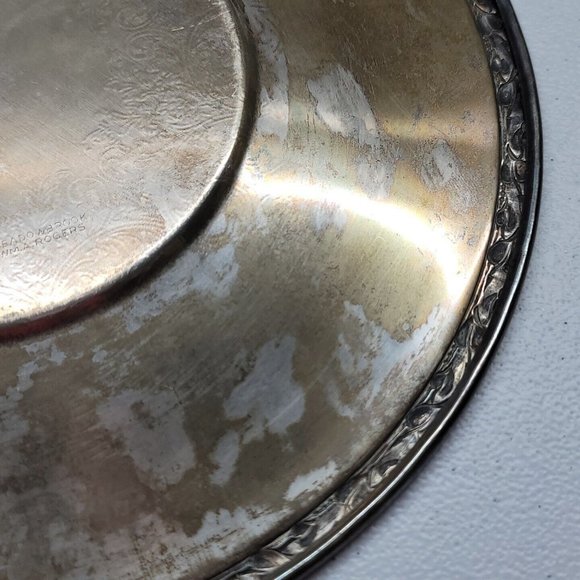 Vintage WMA Rogers MeadowBrook Silver Plate Round 10 Inch Serving Platter - Picture 12 of 15